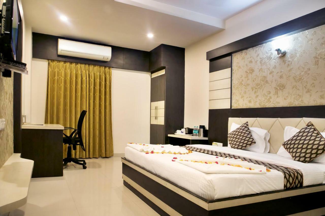 Ganges Grand Hotel Varanasi Exterior photo