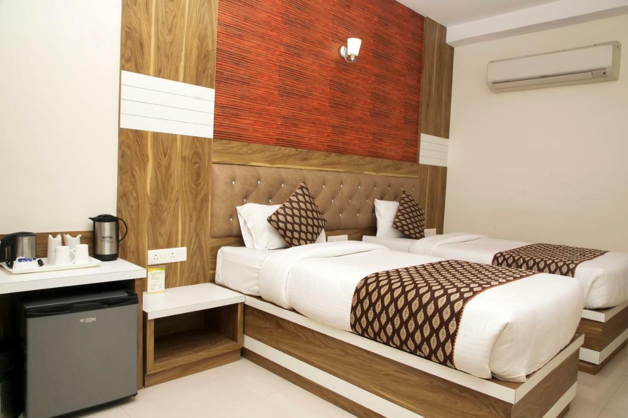 Ganges Grand Hotel Varanasi Exterior photo