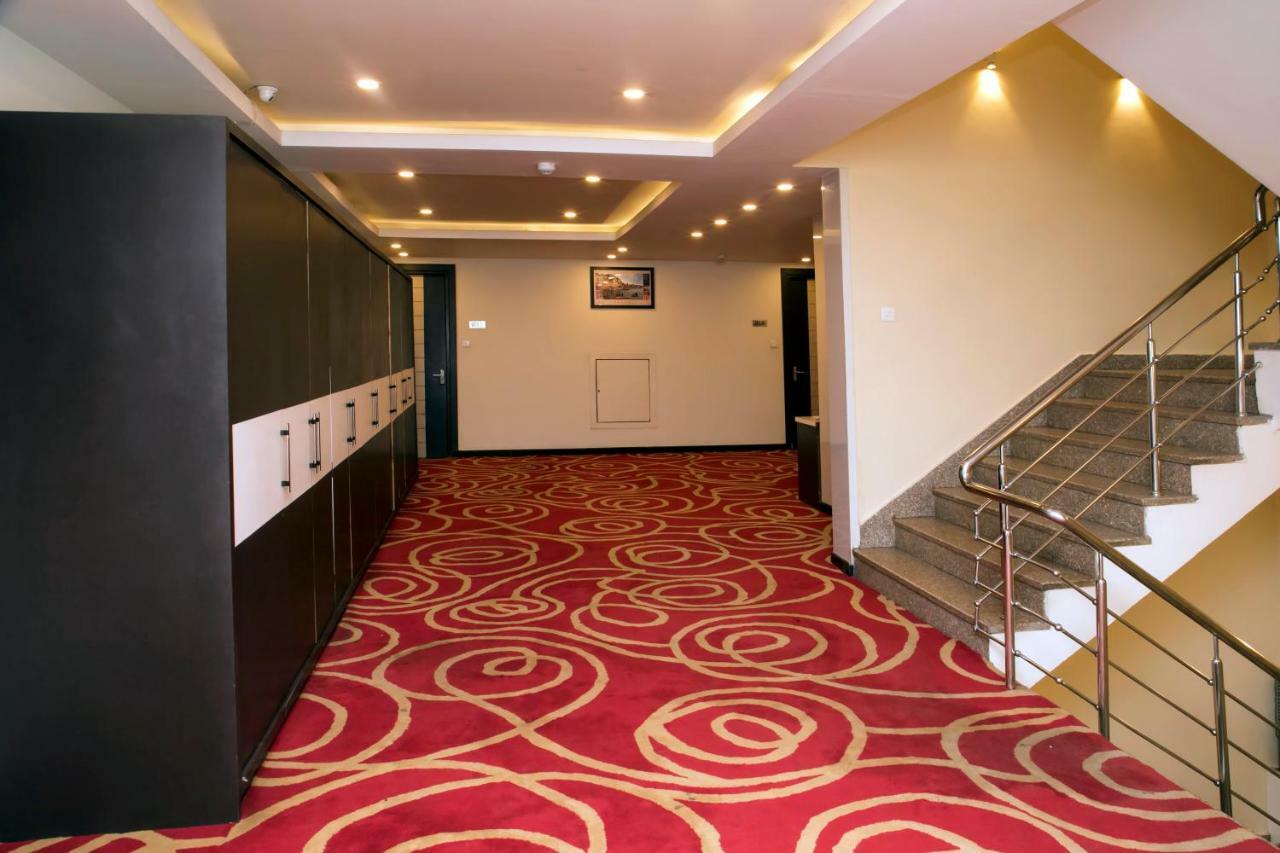Ganges Grand Hotel Varanasi Exterior photo